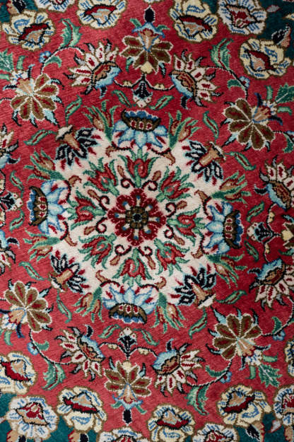 Qum Silk 96x96cm