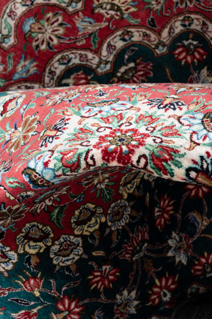Qum Silk 96x96cm