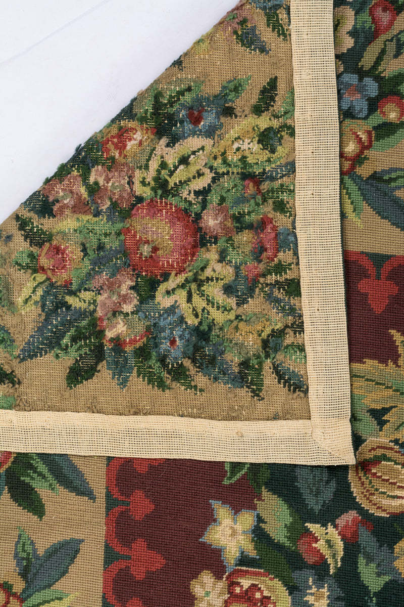 Needlepoint 259x169cm