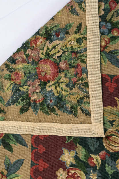 Needlepoint 259x169cm