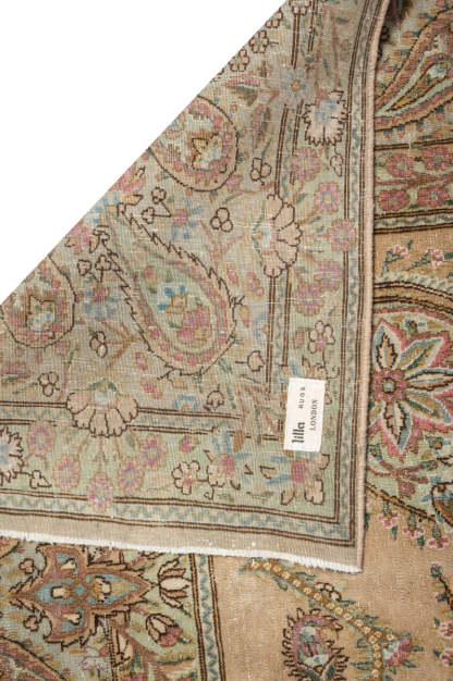 Vintage Distressed  Kerman 400x263cm