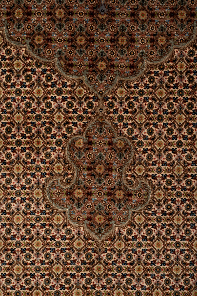 Tabriz 392x304cm