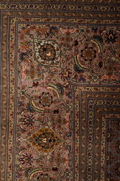 Tabriz 392x304cm