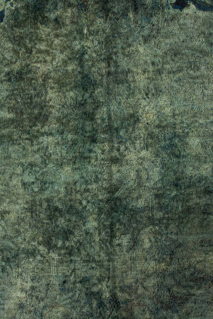 Overdyed 430x305cm