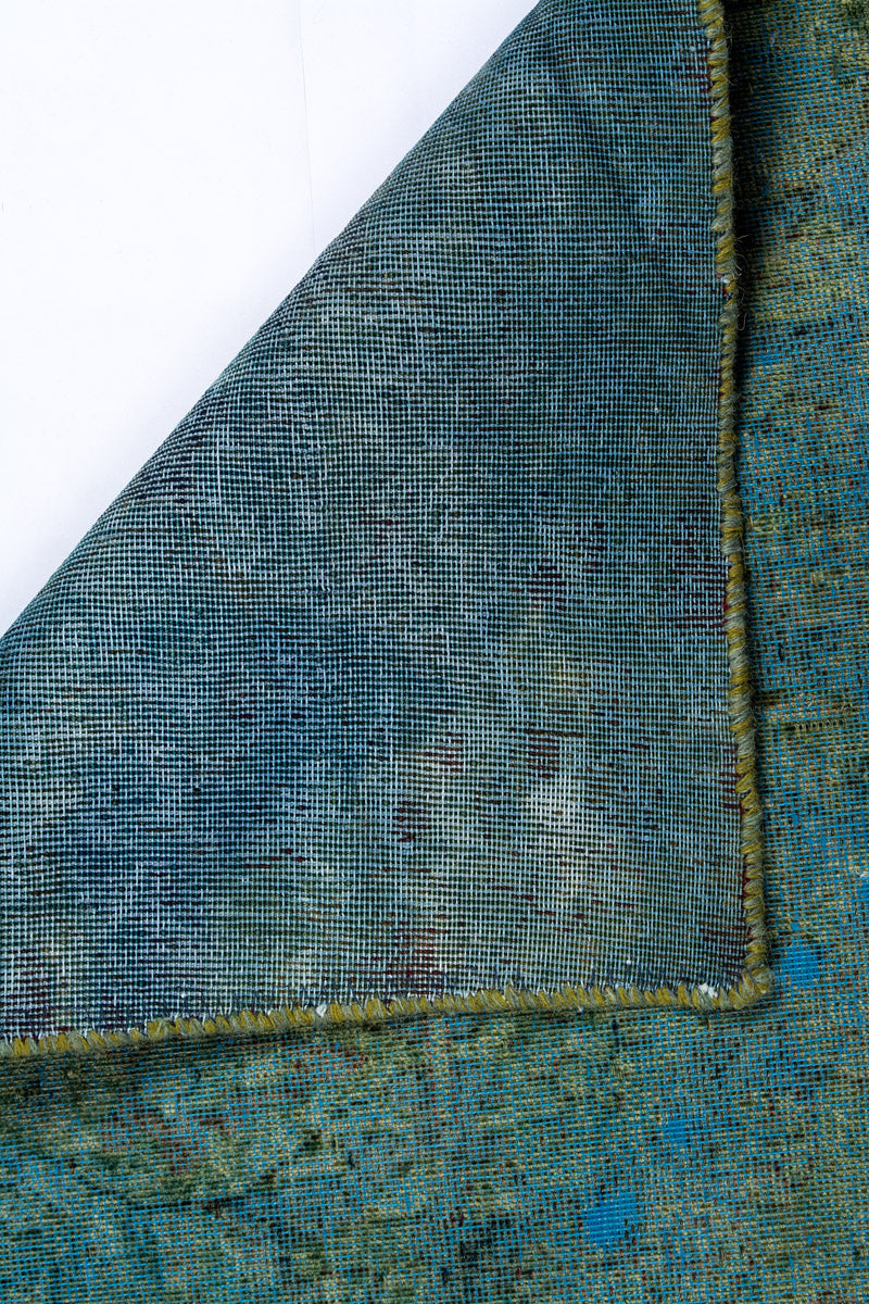 Overdyed 385x294cm