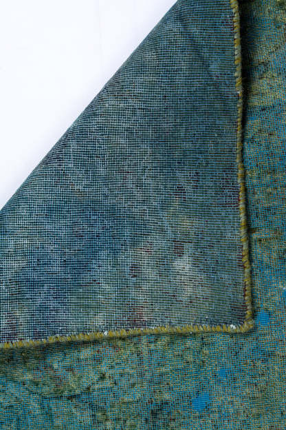 Overdyed 385x294cm