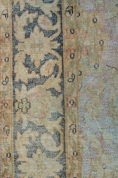 Overdyed 232x147cm