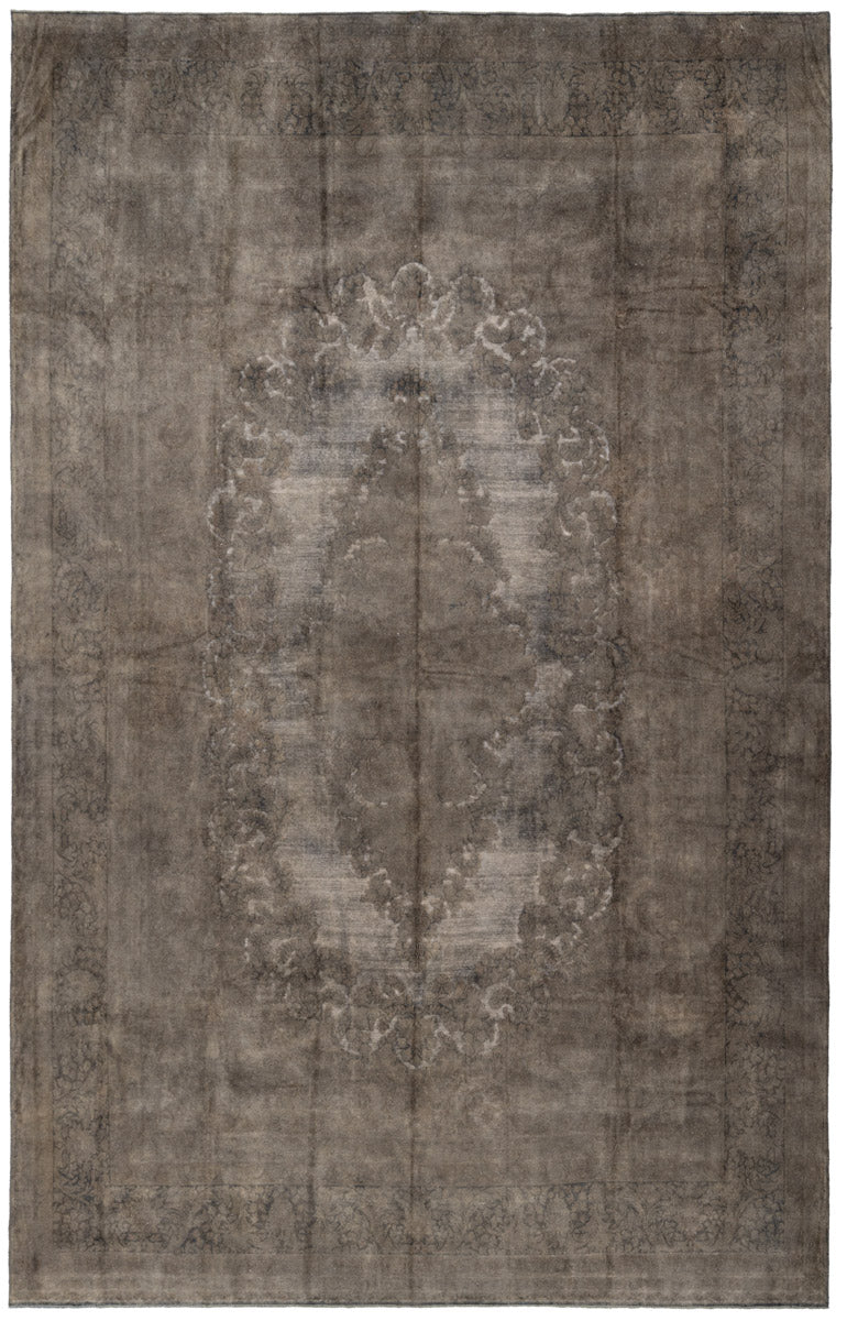 Overdyed 562x360cm