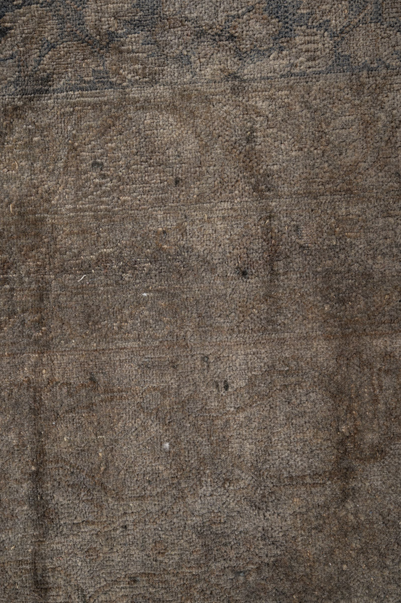 Overdyed 562x360cm