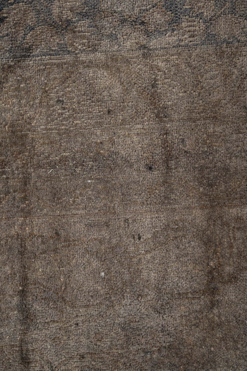 Overdyed 562x360cm