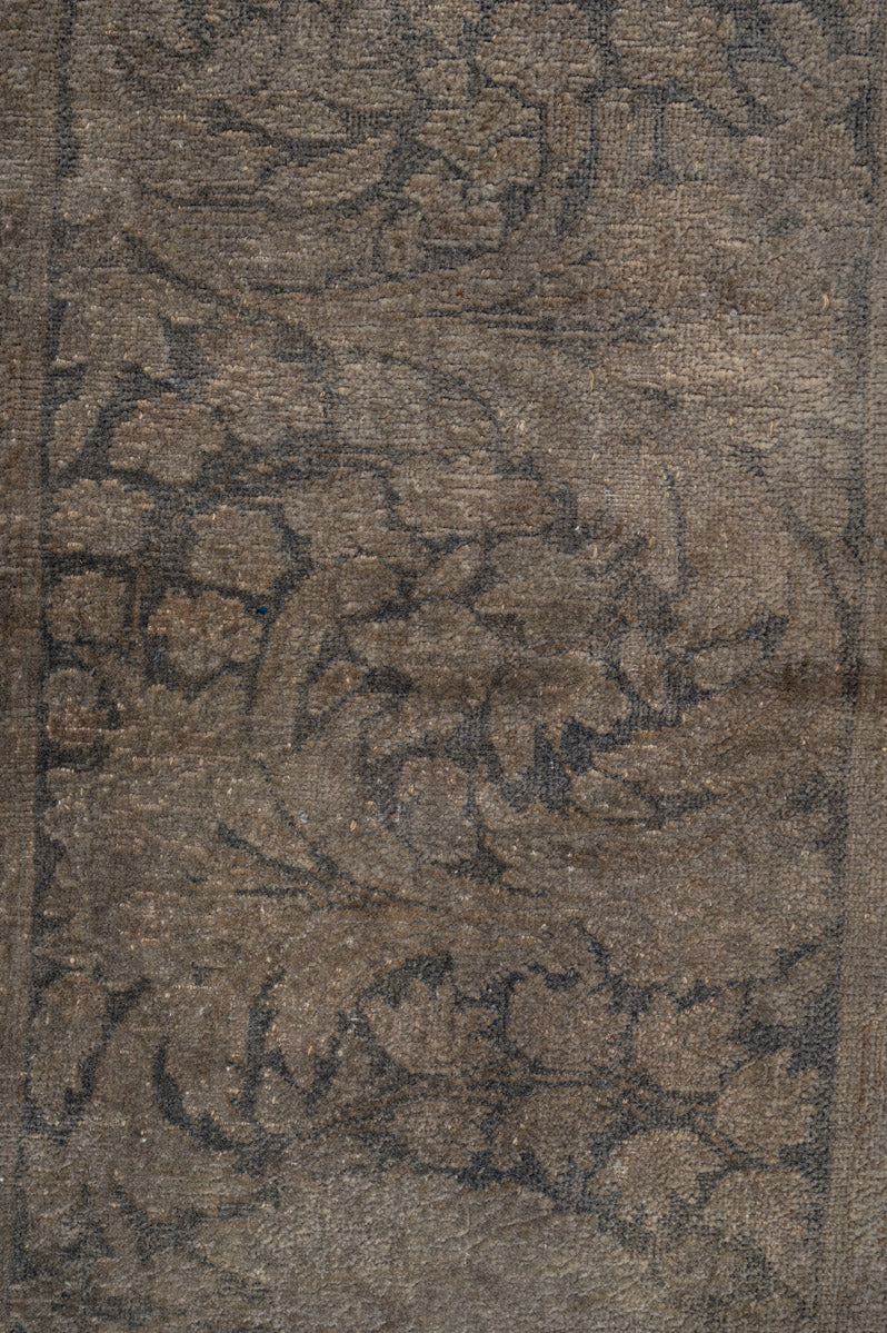 Overdyed 562x360cm