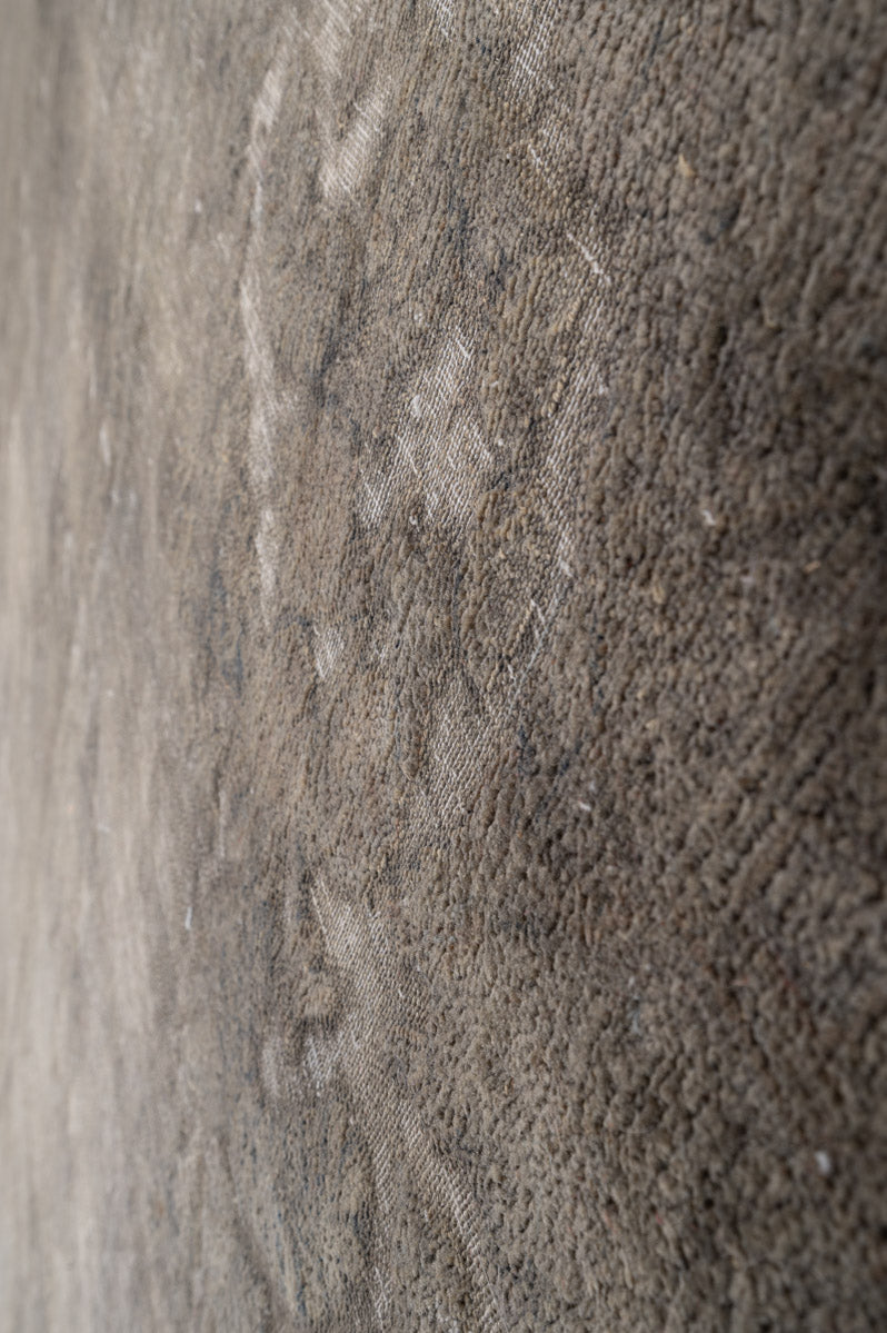 Overdyed 562x360cm