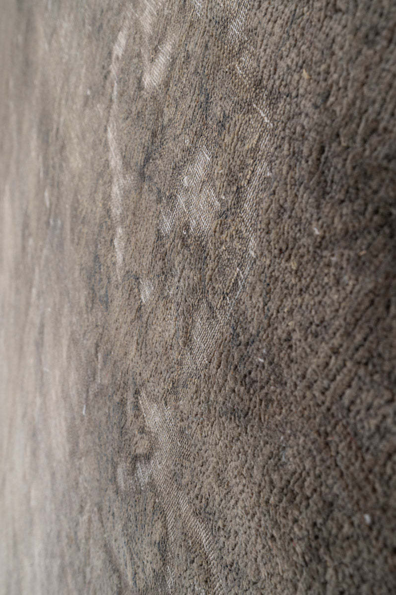 Overdyed 562x360cm