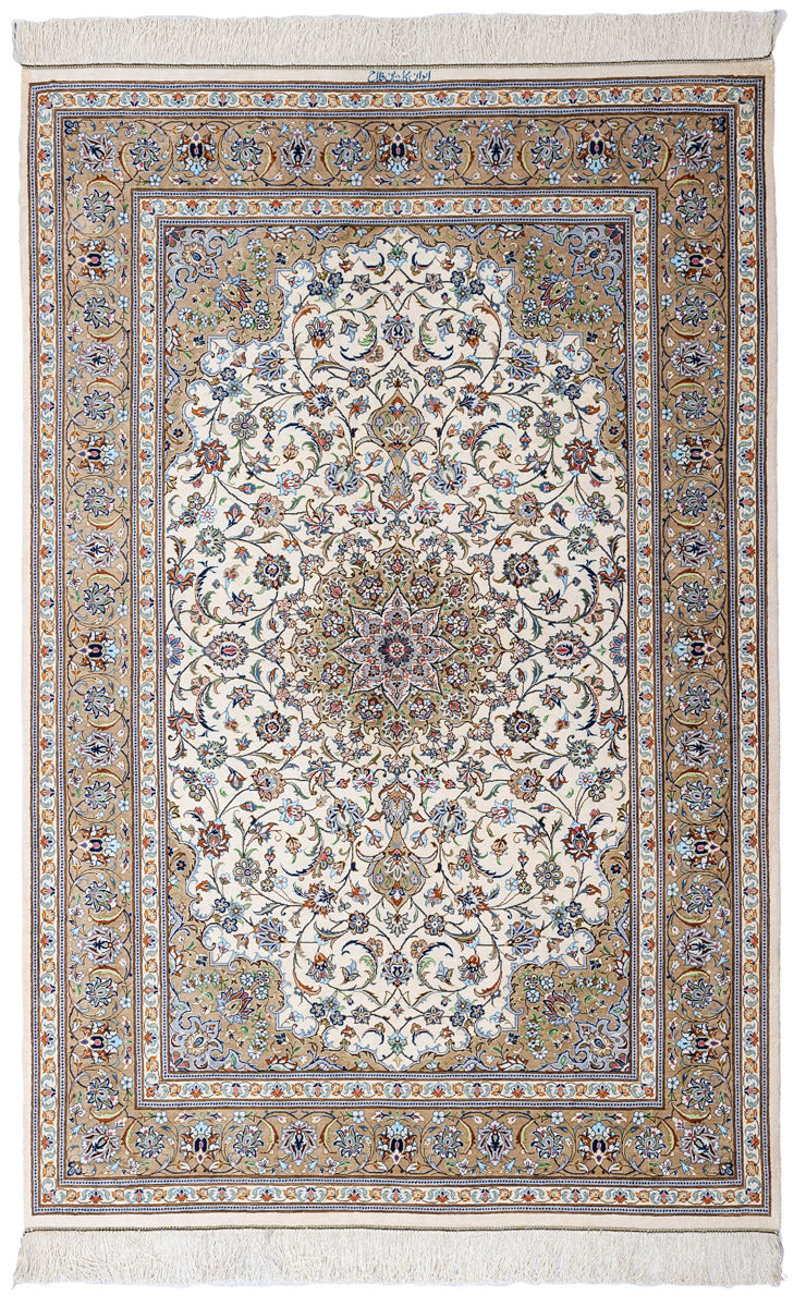 Signed Qum Silk 197x131cm