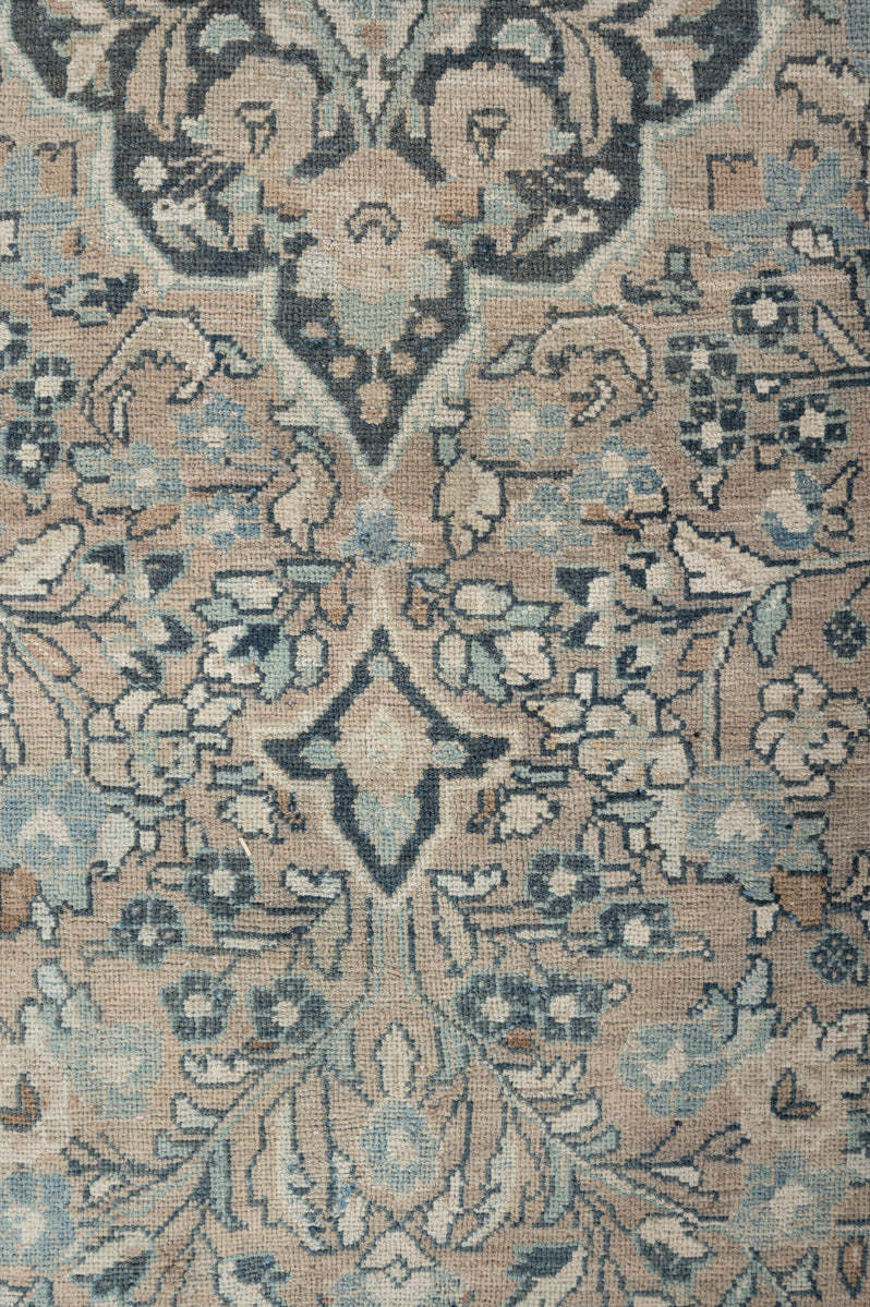 Vintage Distressed  Mahal 330x215cm