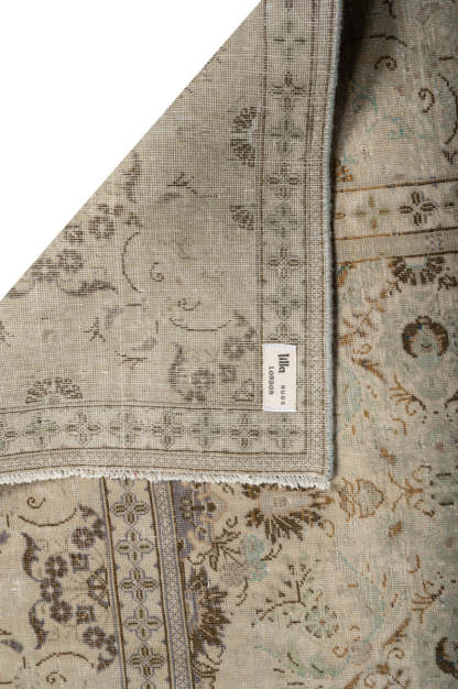 Vintage Distressed  Kerman 321x243cm