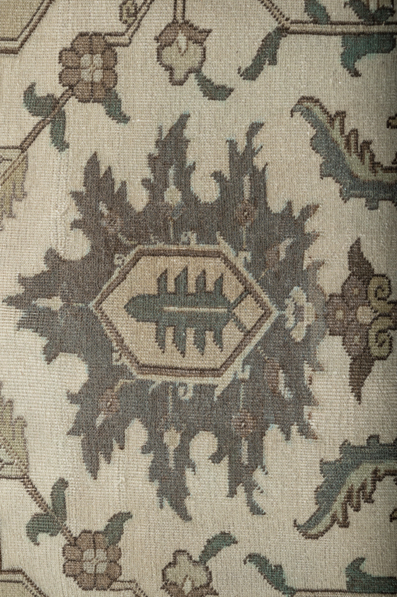 Vintage Distressed Heriz 280x242cm
