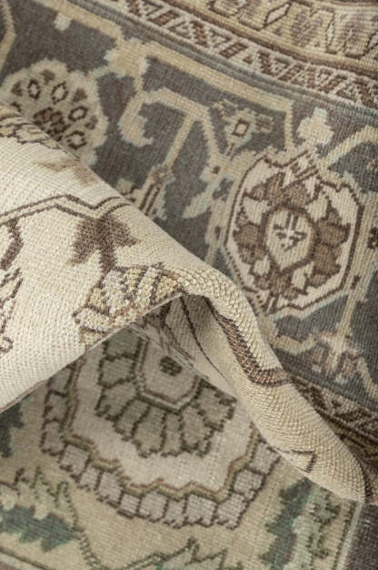 Vintage Distressed Heriz 280x242cm