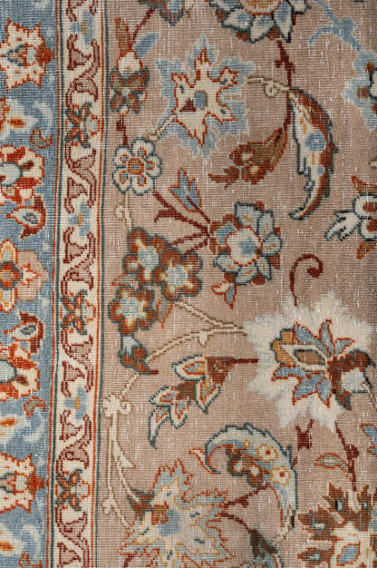 Vintage Distressed Yazd 370x301cm