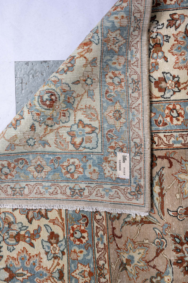 Vintage Distressed Yazd 370x301cm