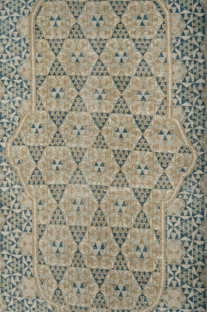 Vintage Distressed  Kerman 412x290cm