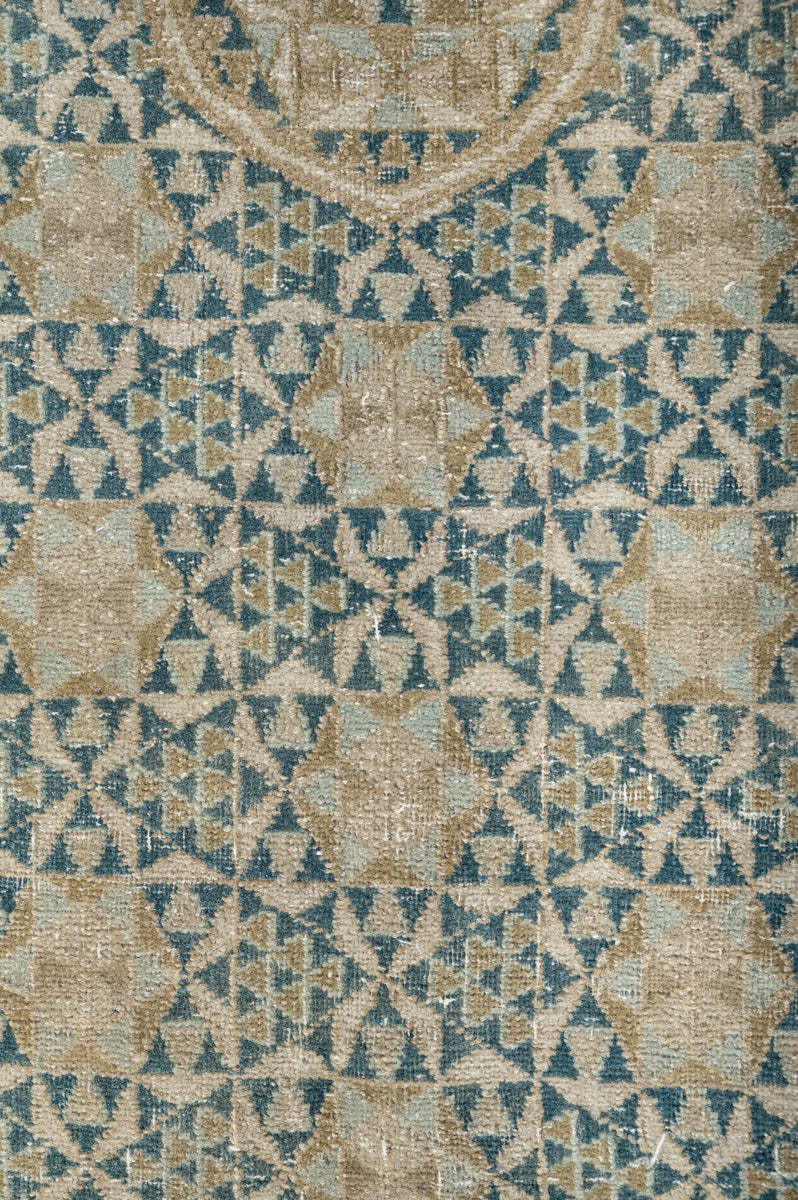 Vintage Distressed  Kerman 412x290cm