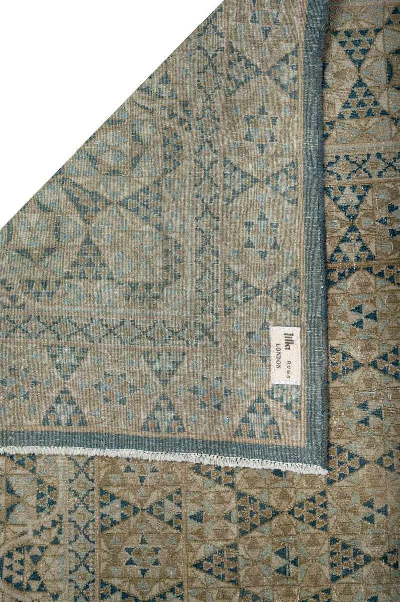 Vintage Distressed  Kerman 412x290cm