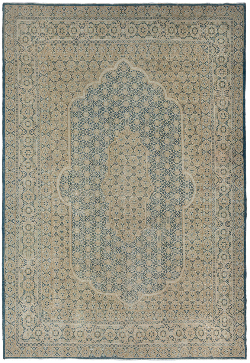 Vintage Distressed  Kerman 412x290cm