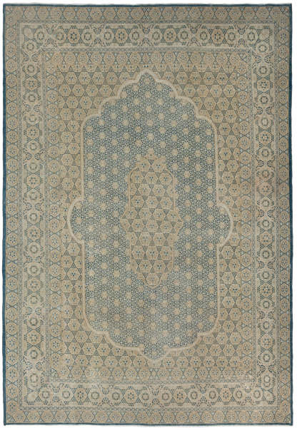 Vintage Distressed  Kerman 412x290cm