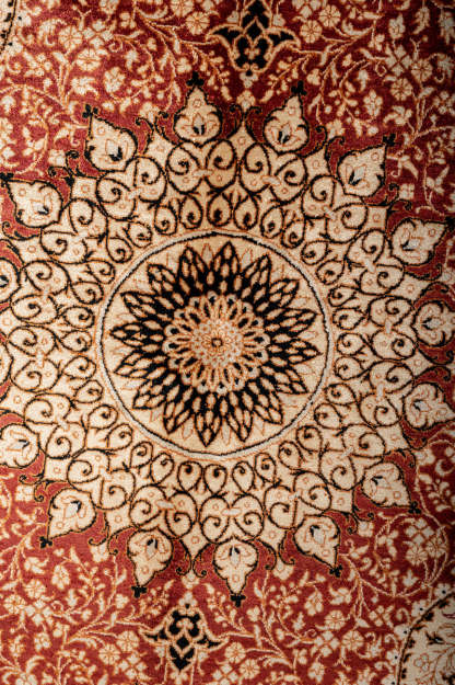 Signed Qum Silk 197x130cm