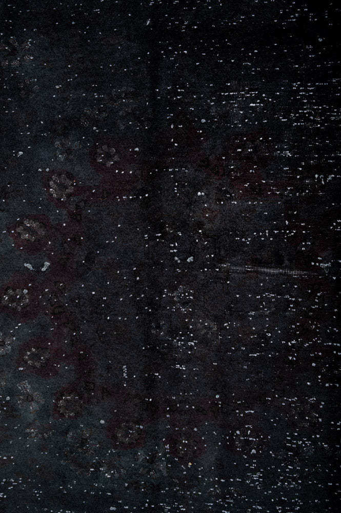 Overdyed 263x194cm