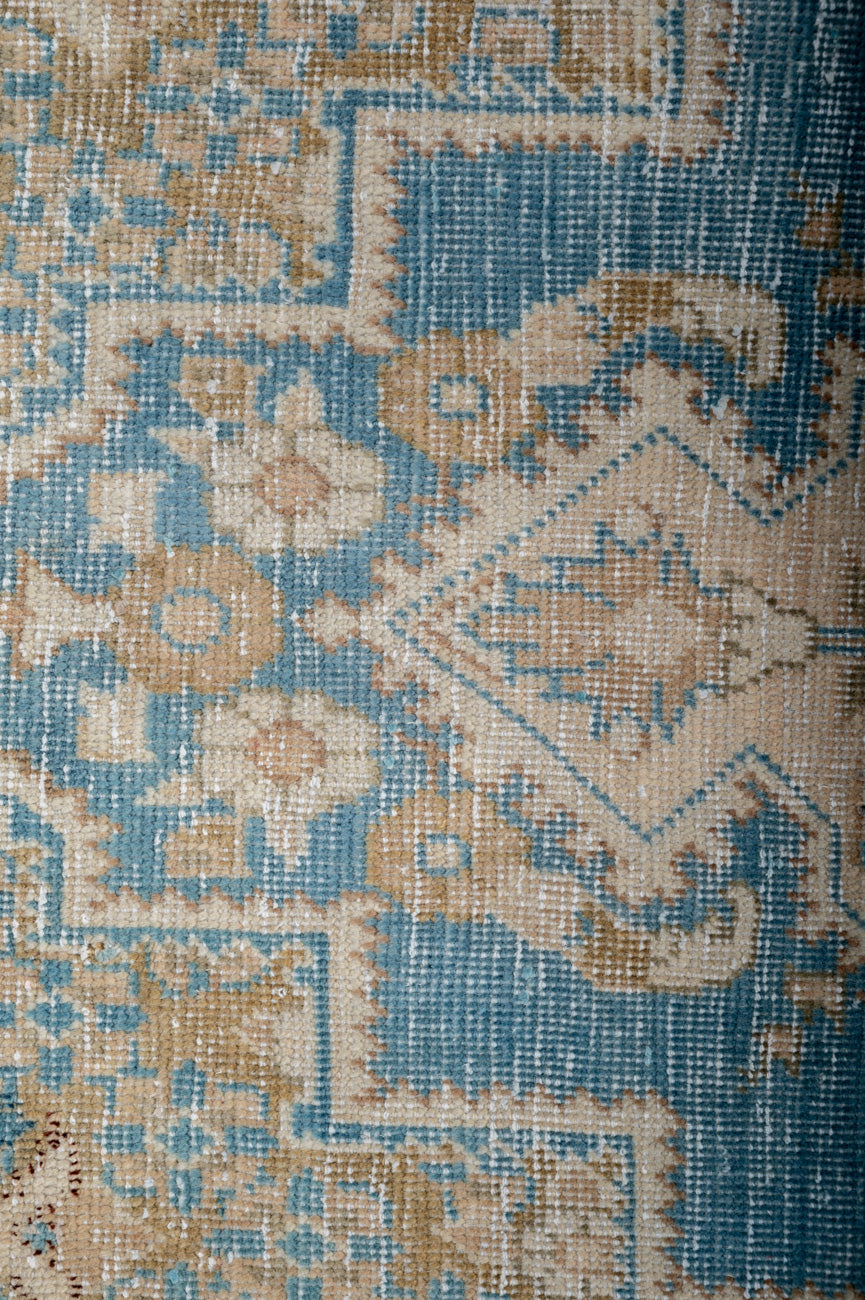 Vintage Distressed  Viss Runner 309x92cm