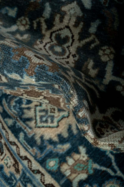 1 Vintage Distressed Sarouk 415x105cm