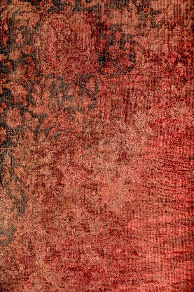 Overdyed 312x225cm