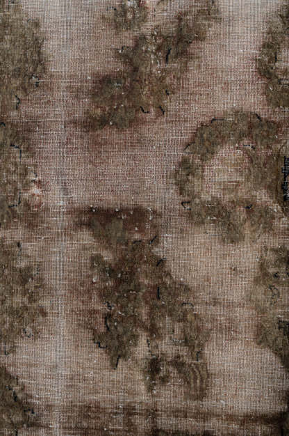 Overdyed 398x296cm