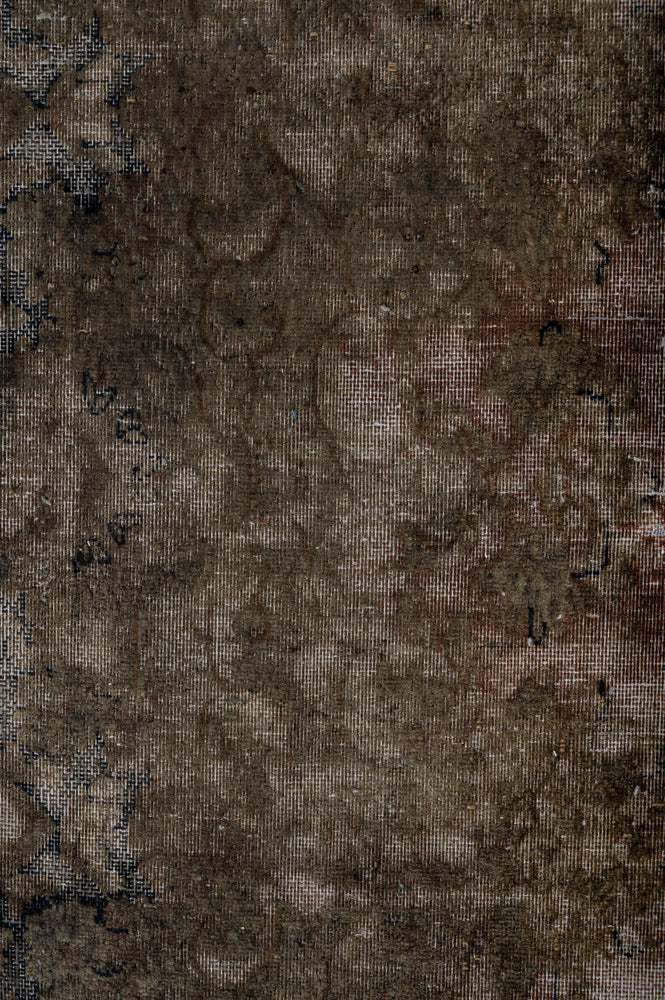 Overdyed 398x296cm
