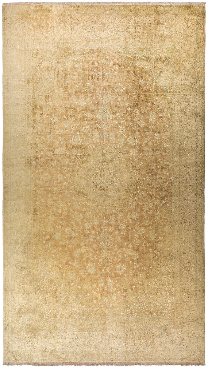 Distressed Nain 771x475cm