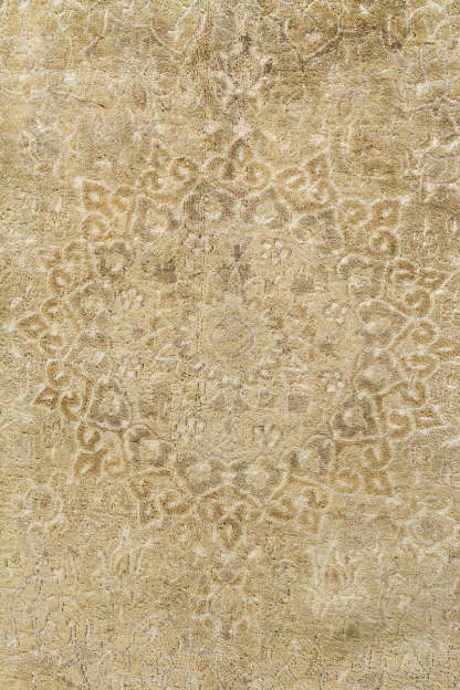 Distressed Nain 771x475cm