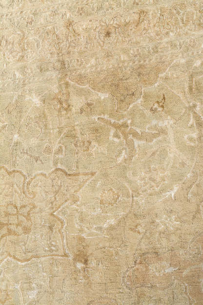 Distressed Nain 771x475cm