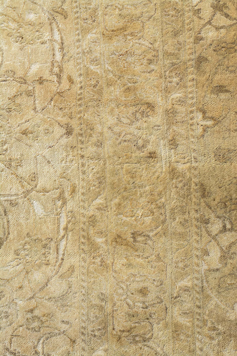 Distressed Nain 771x475cm
