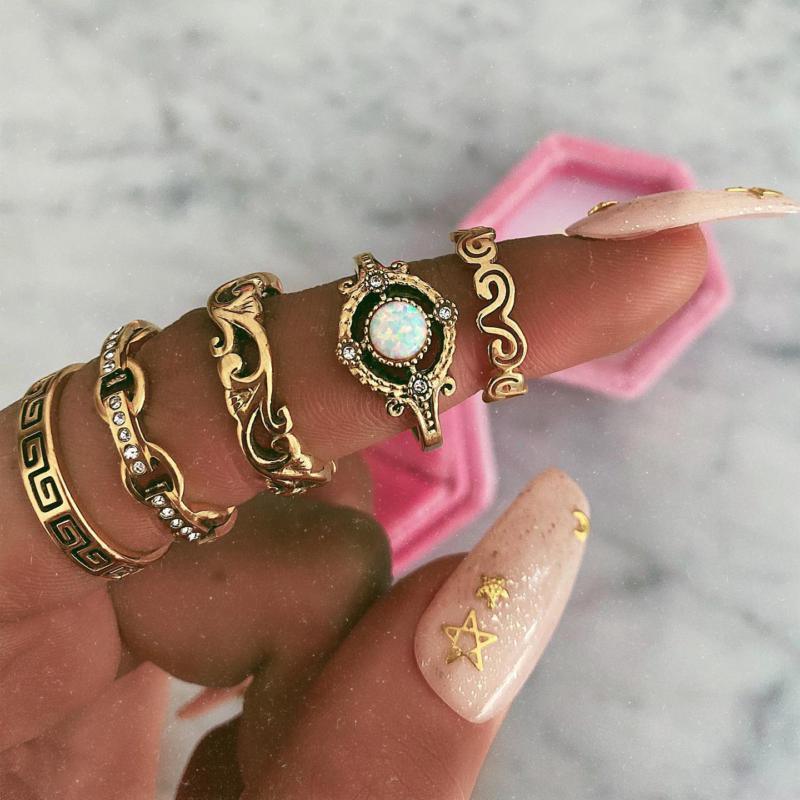 Jolie Opal Ring