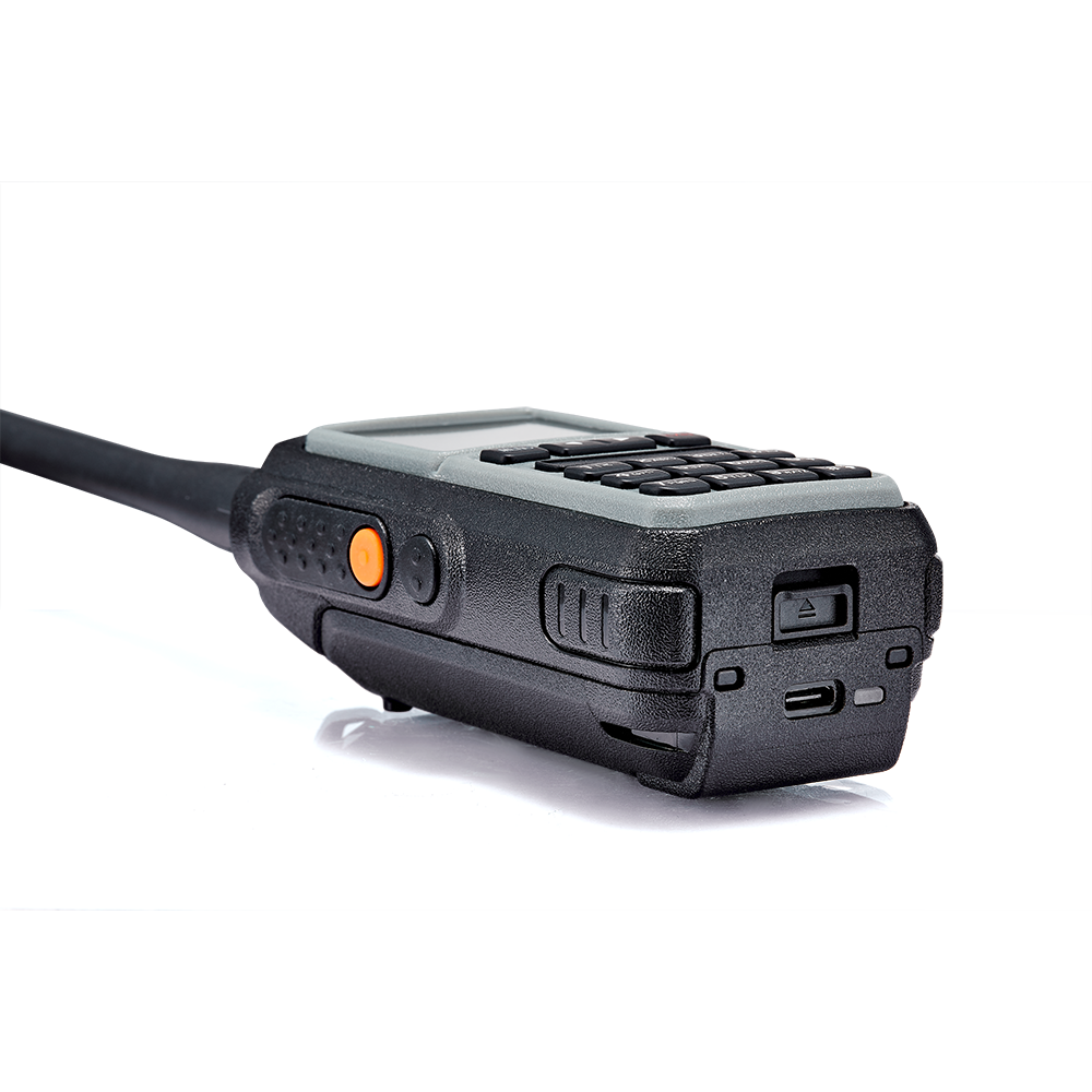 7 Watt Radio