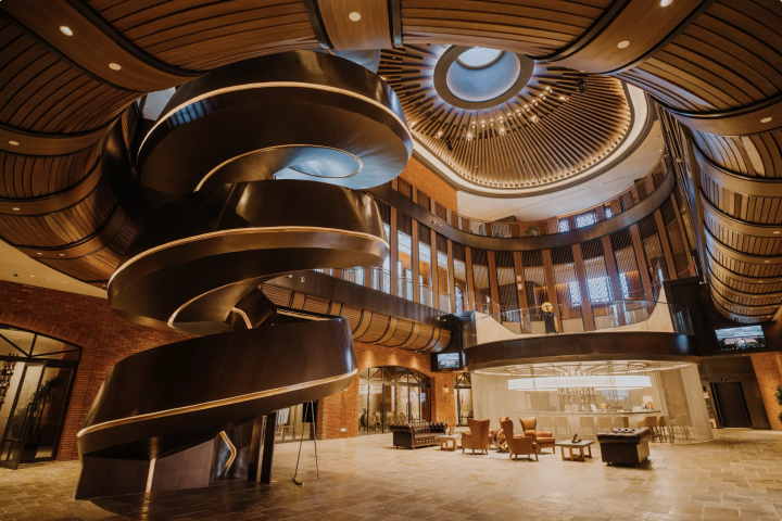 项目 7 - 豪华度假风情