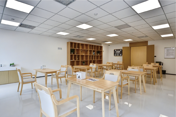 项目 2 - 奢华典雅设计