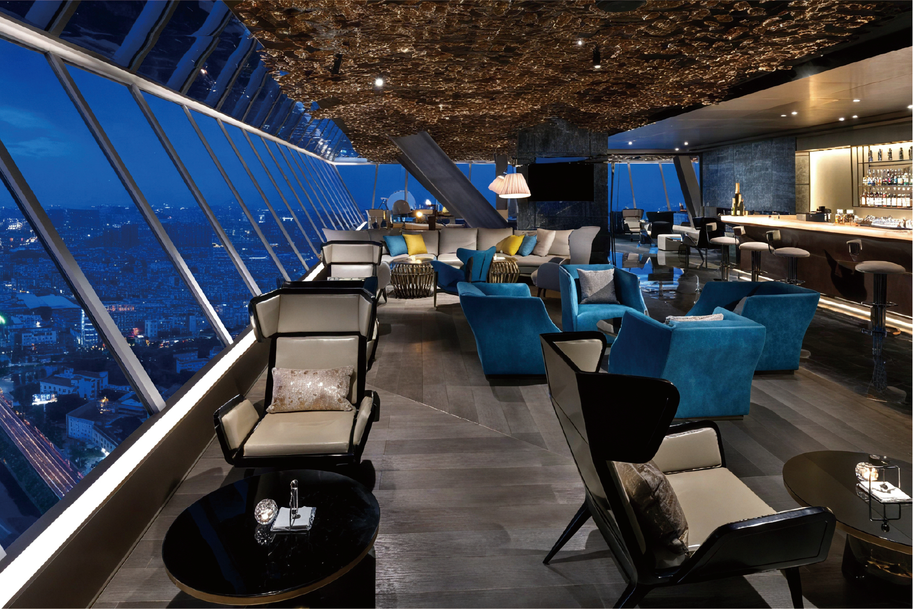 项目 2 - 奢华典雅设计