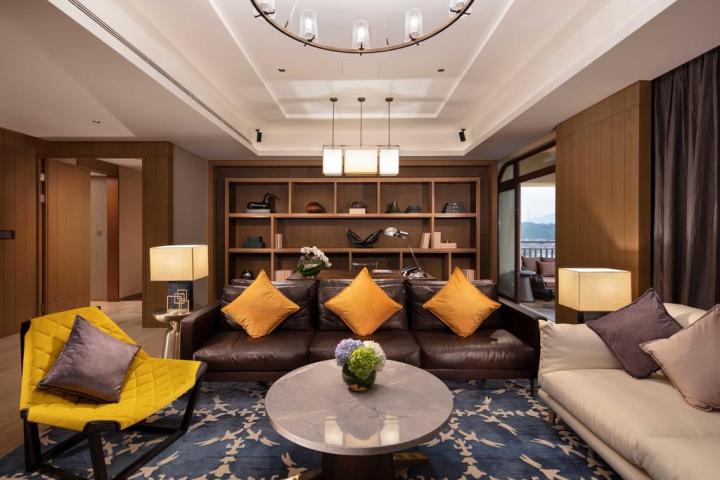 项目 4 - 商务精英风格