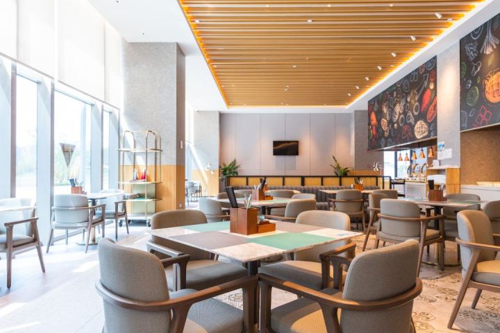 项目 2 - 奢华典雅设计