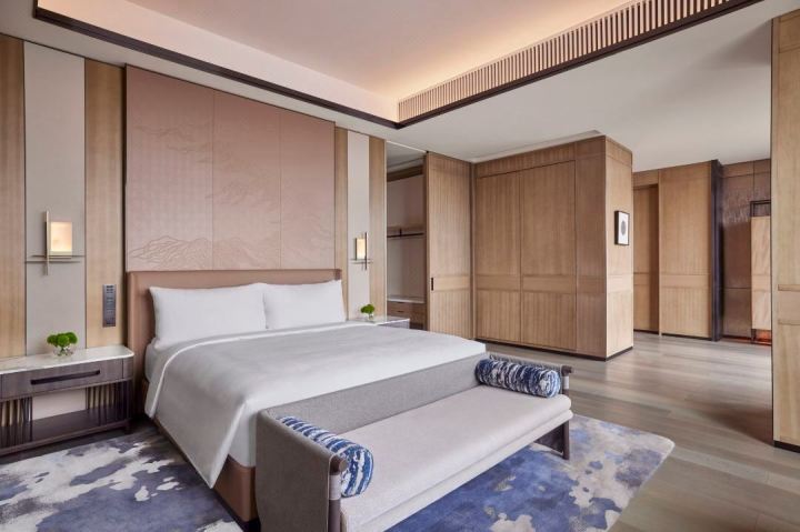 项目 7 - 豪华度假风情