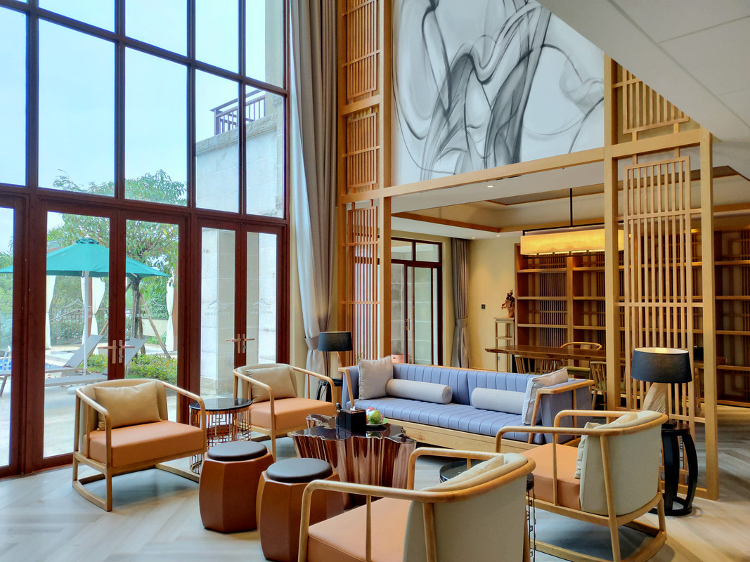 项目 2 - 奢华典雅设计