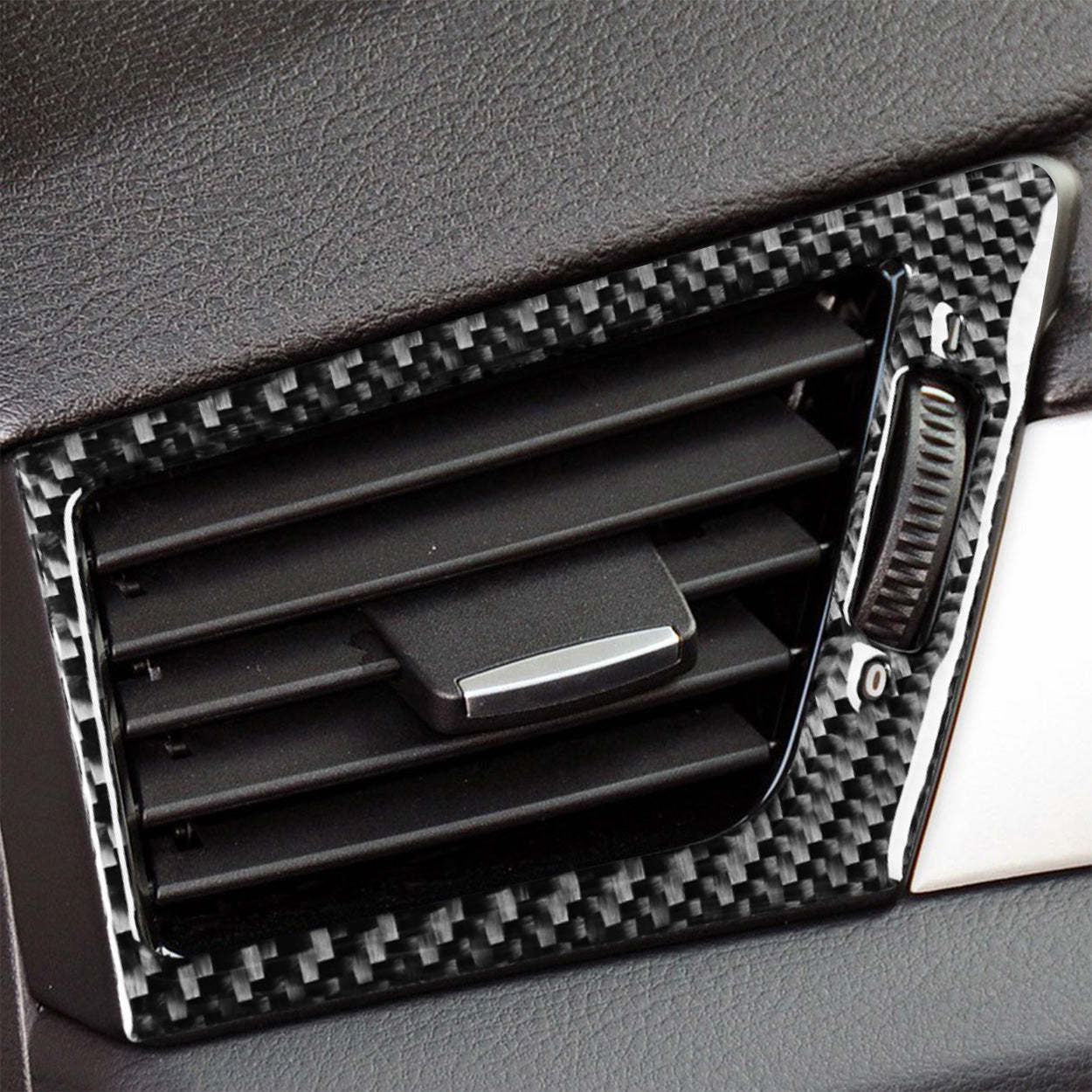 YDSSTORE Carbon Fiber  Car Dashboard Side Panel+Central AC Wind Outlet Vent Panel Decoration Sticker Set Compatible with BMW X1 E84 2013 2014 2015 Auto Interior Trim Accessories 3pcs-autoydsstore